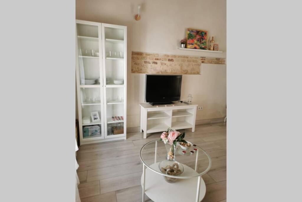 Ferienwohnung Apartamento La Teja-Parking Privado Carmona  Exterior foto